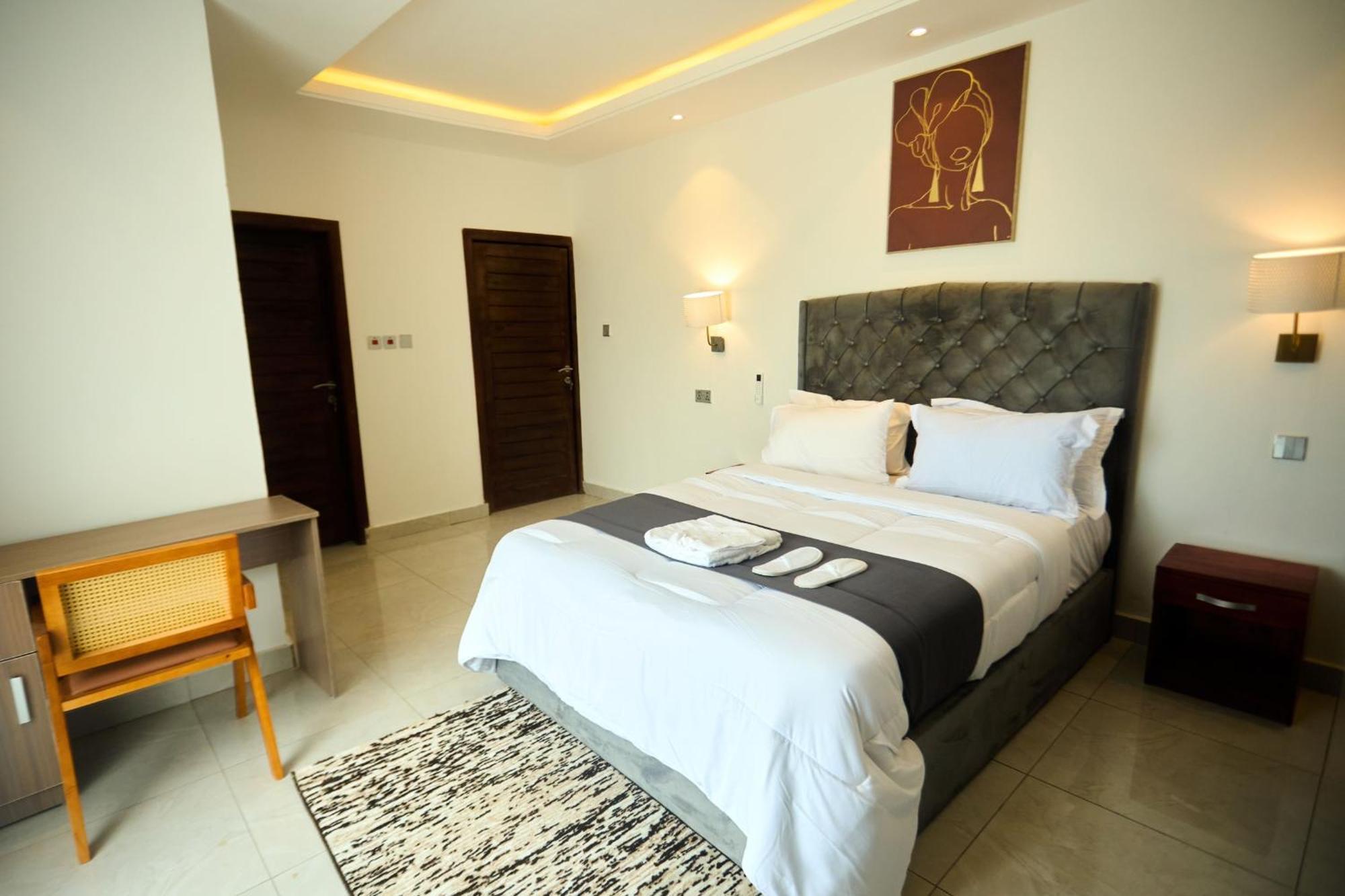 Aiden Homes And Apartments Hotel Koforidua Exteriér fotografie