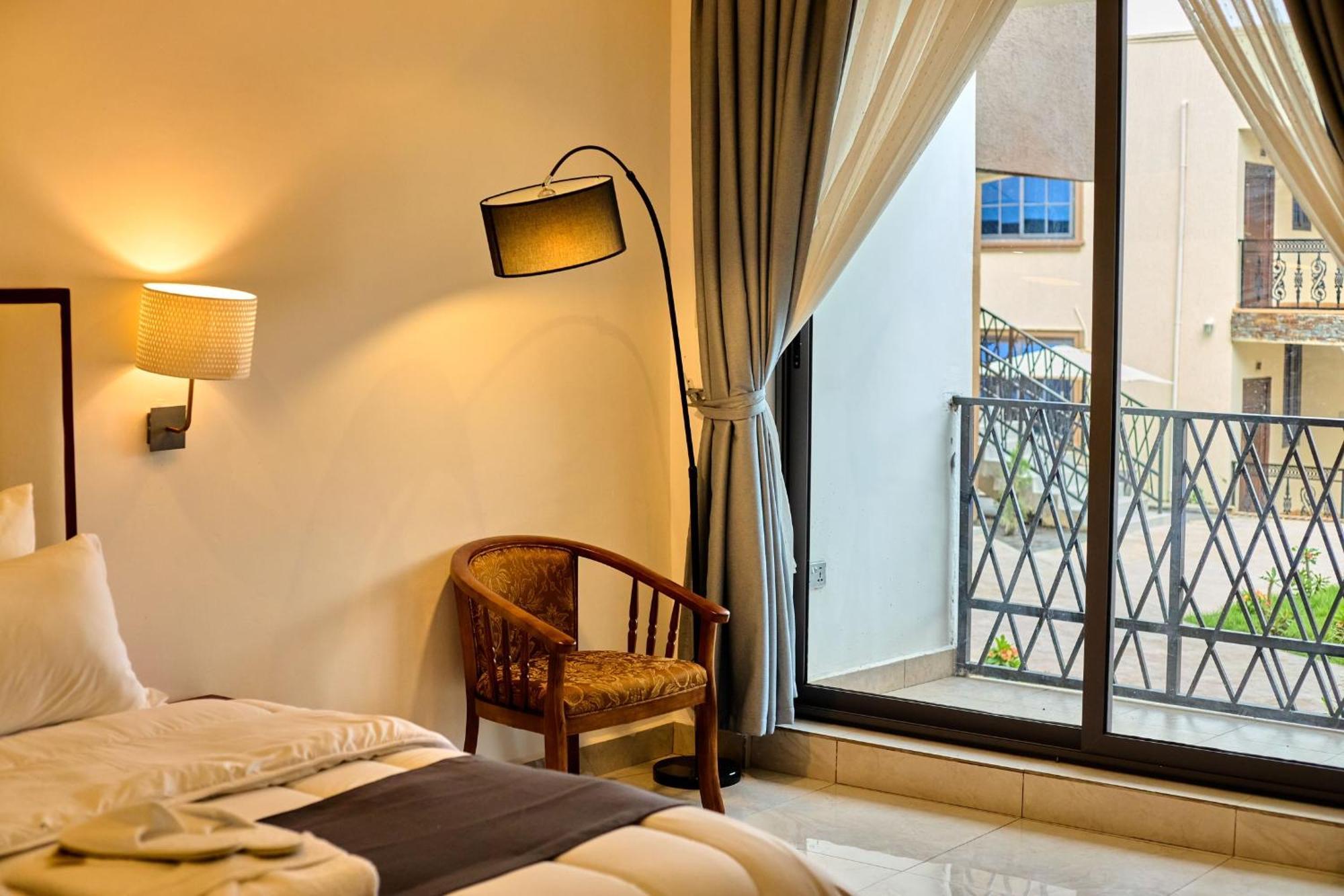 Aiden Homes And Apartments Hotel Koforidua Exteriér fotografie